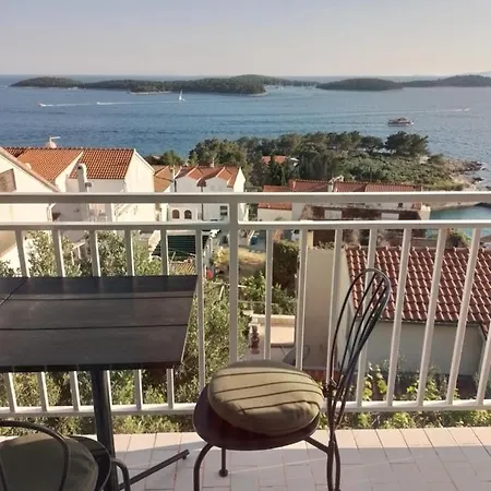 Natasahvar * Hvar Town