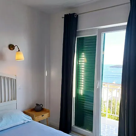 Natasahvar Apartment