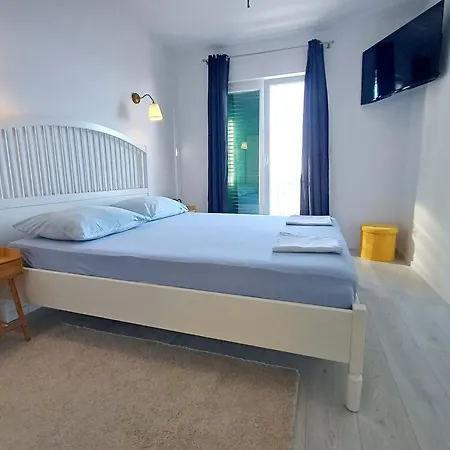 Natasahvar Apartment