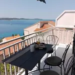 Natasahvar Apartment *